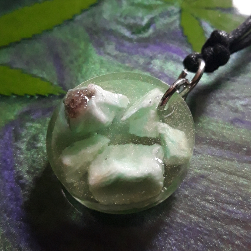 Raw amazonite pendant - Picture 2 of 4